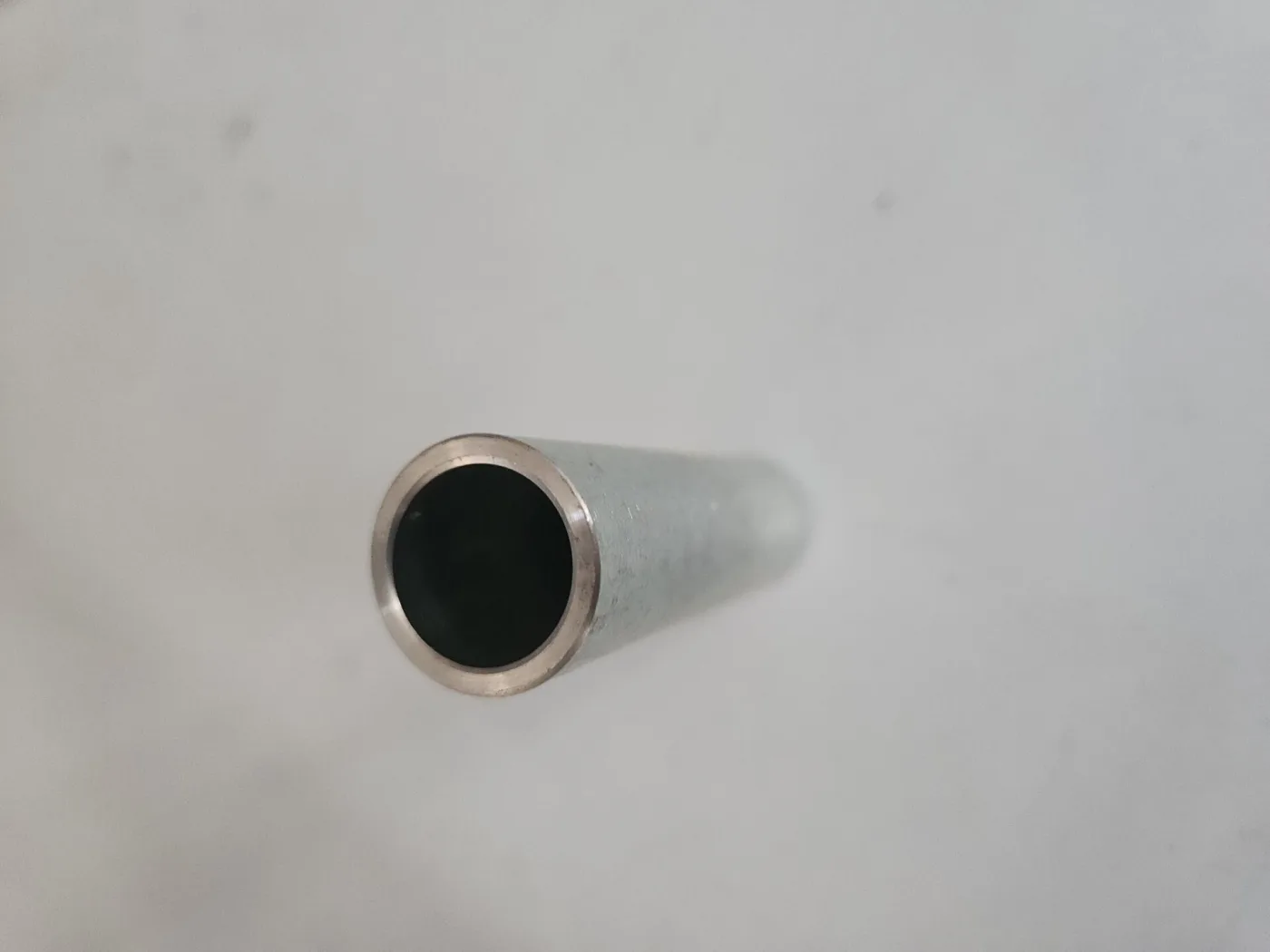Rozpěrka ložisek zadního náboje 21x81.5 Talaria Sting