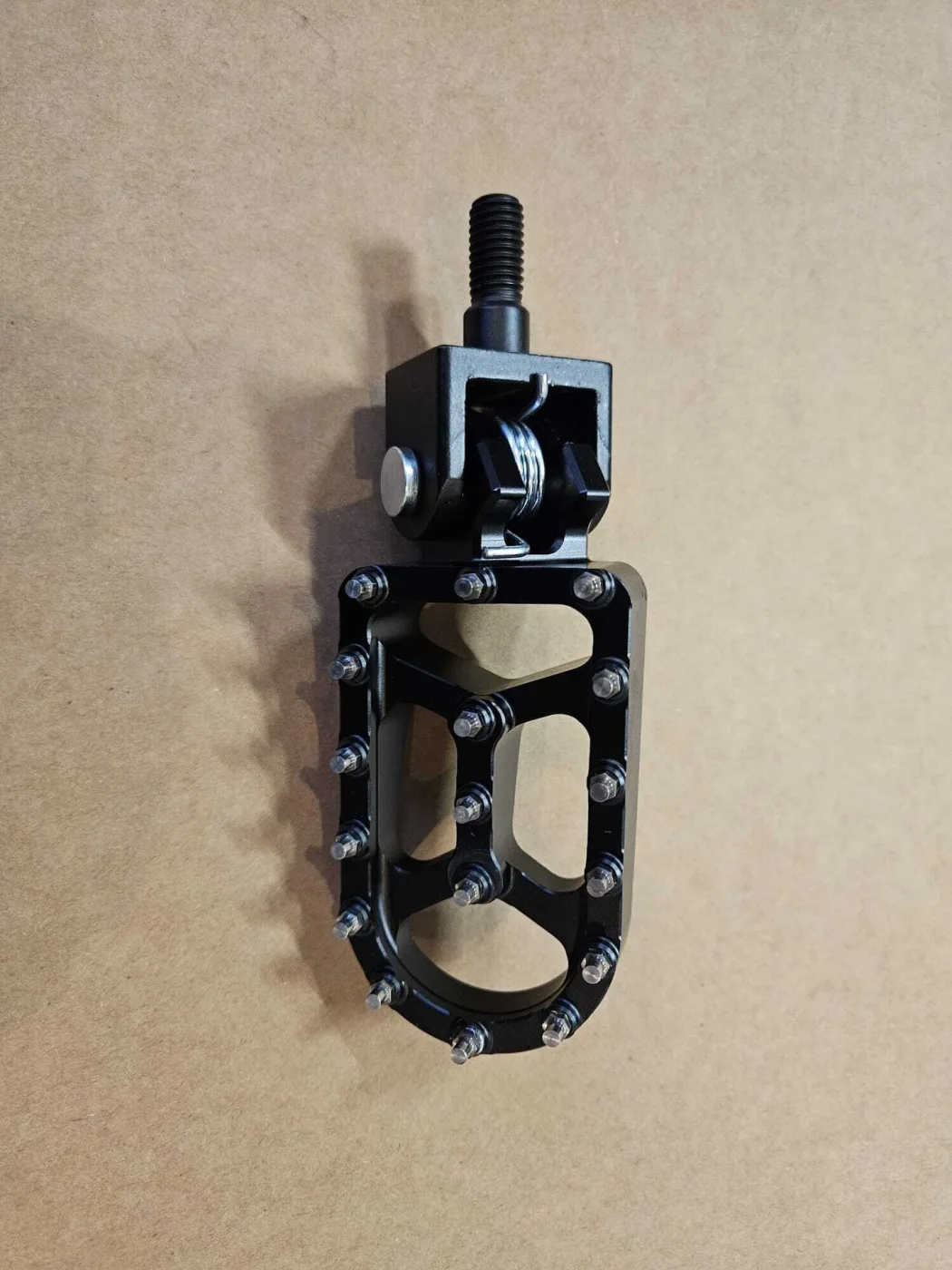 Stupačka levá CNC Talaria Sting Pro